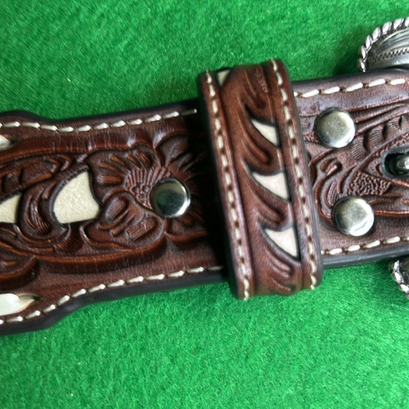 NOCONA BELT CO. LACING EMBOSSED FLORAL CONTRAST WESTERN MENS BELT SZ 32 - Picture 14 of 14